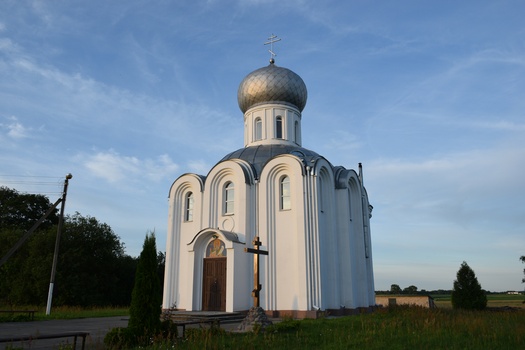 Адахаўшчына  . Храм прарока Іллі