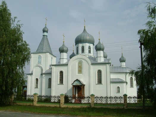 Бездзеж. Храм Раства Хрыстова