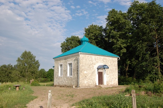 Дзешкавічы. Капліца Пакрова Божай Маці