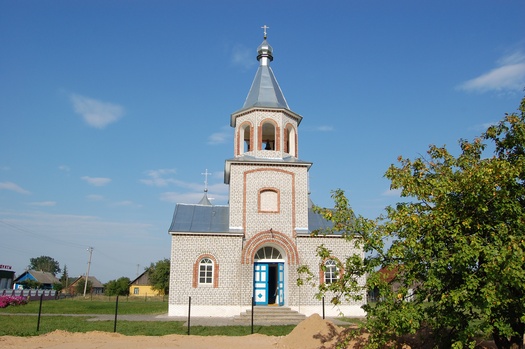 Бакшты. Храм вялікамучаніка Панцеляймона