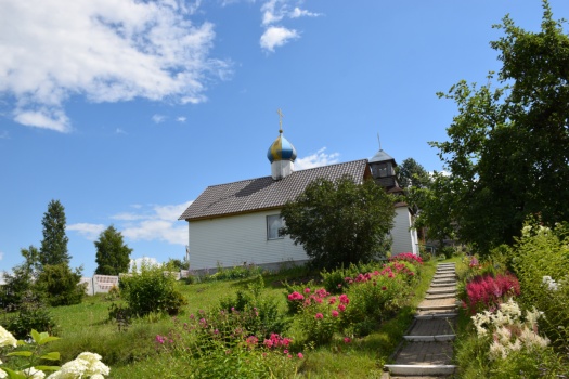 Гайна. Храм Архангела Міхаіла
